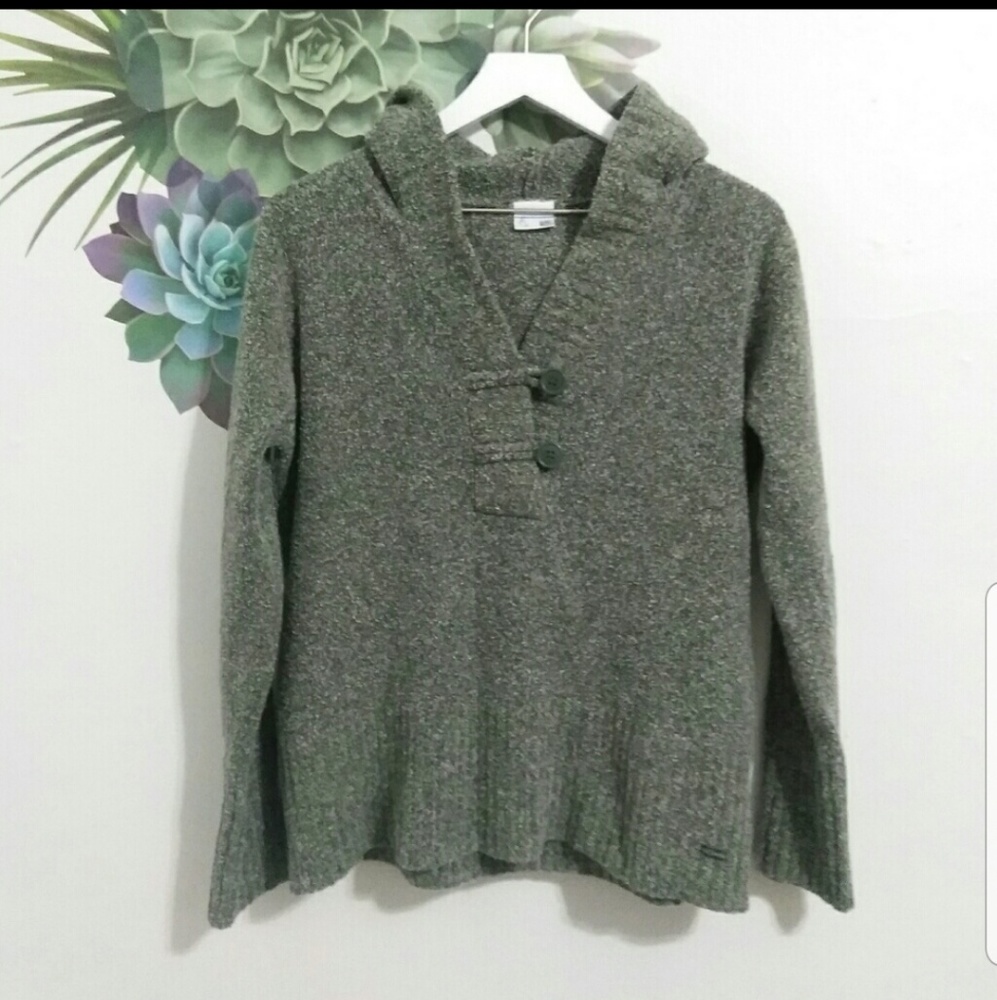 Columbia pullover hooded sweater